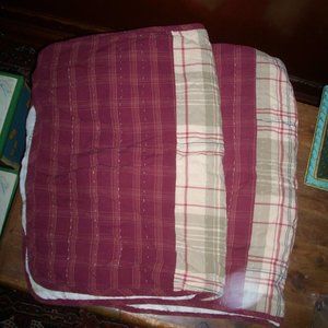 PAIR NAUTICA PLAID Quilted PILLOW SHAMS RED BEIGE Standard Size 100% Cotton